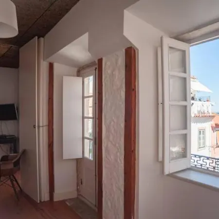 Sao Miguel ליסבון